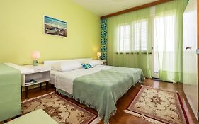 Muzic Budget Double Room